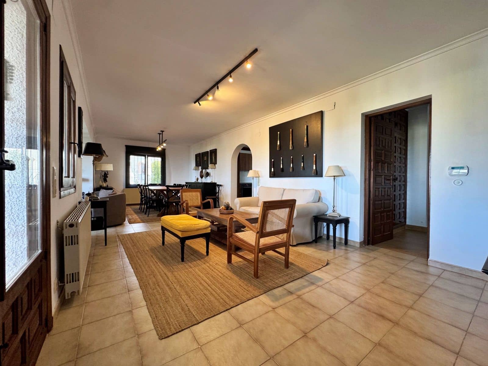 5 bedroom Villa for rent in Benissa with pool garage - € 3,100 (Ref: 9929870)