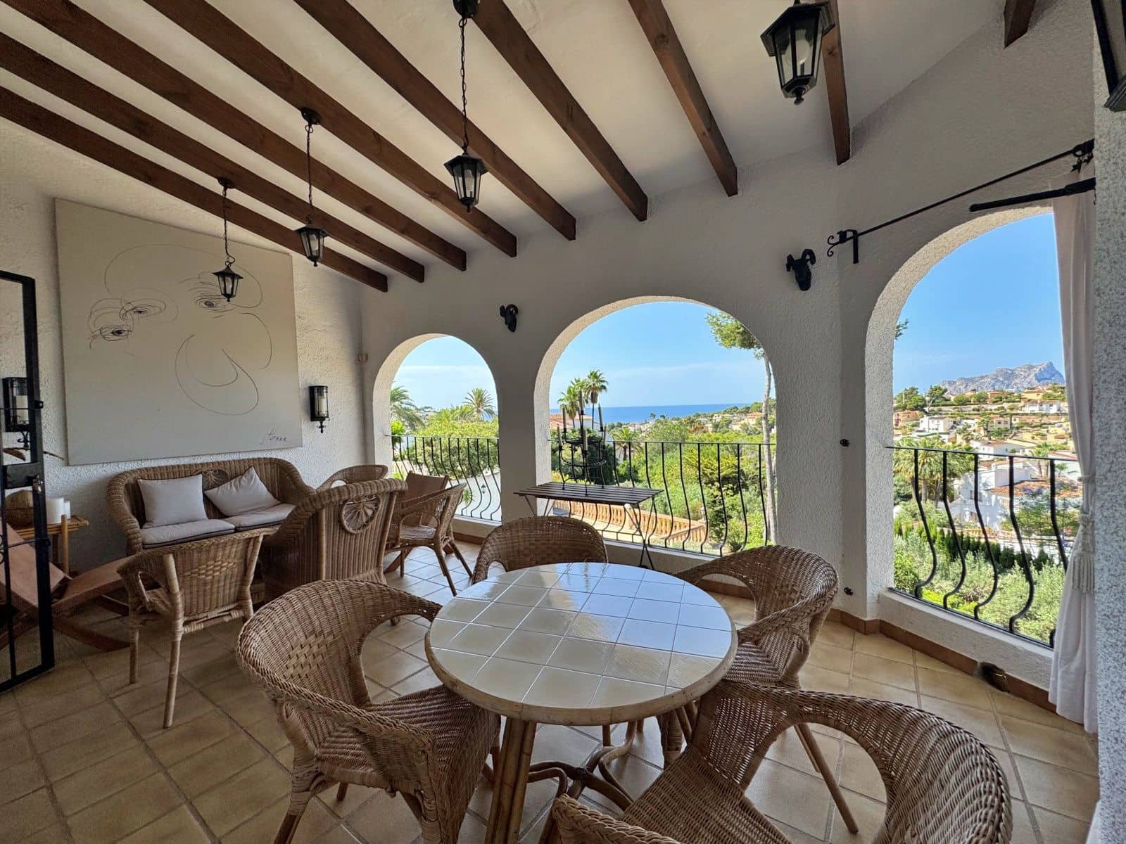 5 bedroom Villa for rent in Benissa with pool garage - € 3,100 (Ref: 9929870)