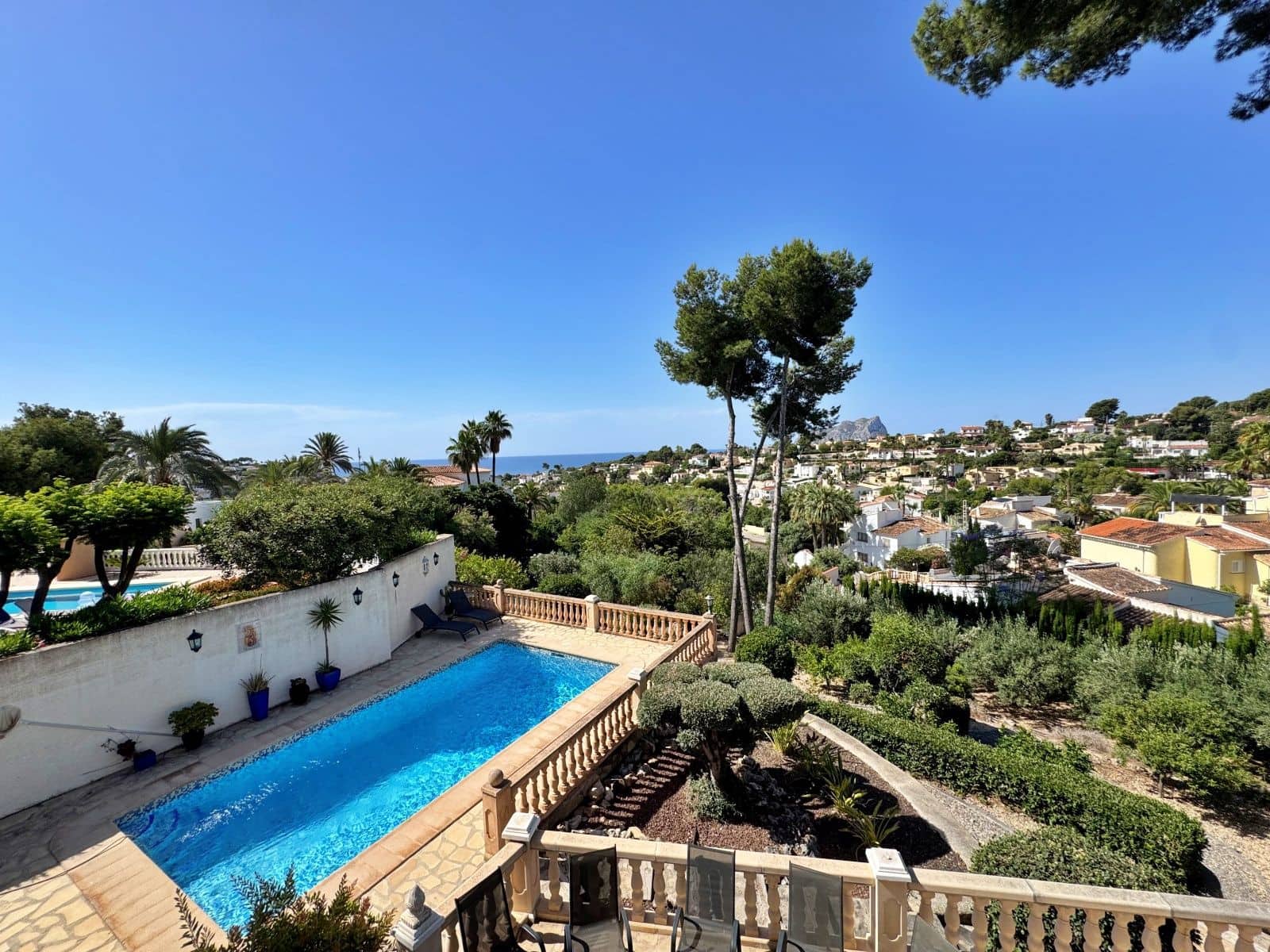 5 bedroom Villa for rent in Benissa with pool garage - € 3,100 (Ref: 9929870)
