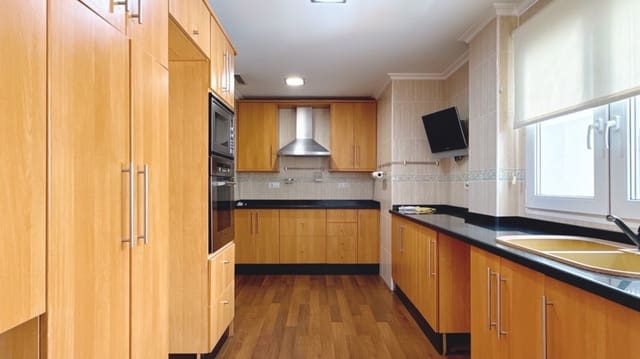 3 sovrum Lägenhet till salu i Benitachell / Benitatxell med garage - 295 000 € (Ref: 9941175)