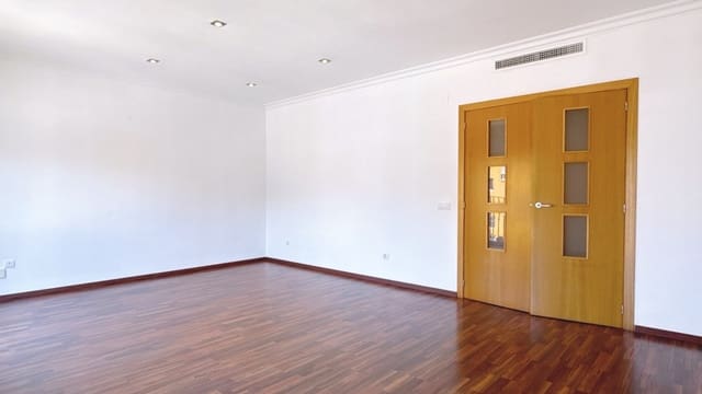 3 sovrum Lägenhet till salu i Benitachell / Benitatxell med garage - 295 000 € (Ref: 9941175)