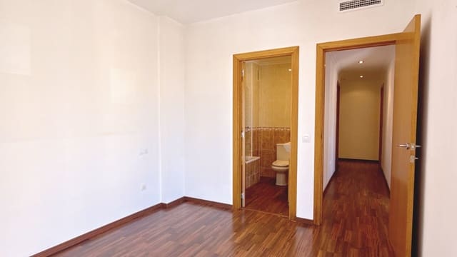 3 sovrum Lägenhet till salu i Benitachell / Benitatxell med garage - 295 000 € (Ref: 9941175)