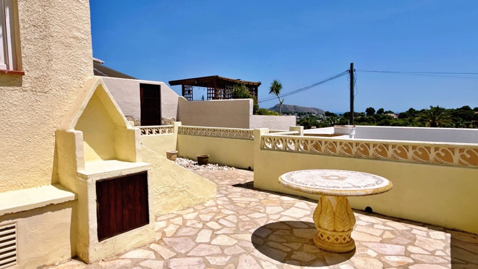 4 sypialnia Willa na sprzedaż w Moraira z garażem - 275 000 € (Ref: 9941176)