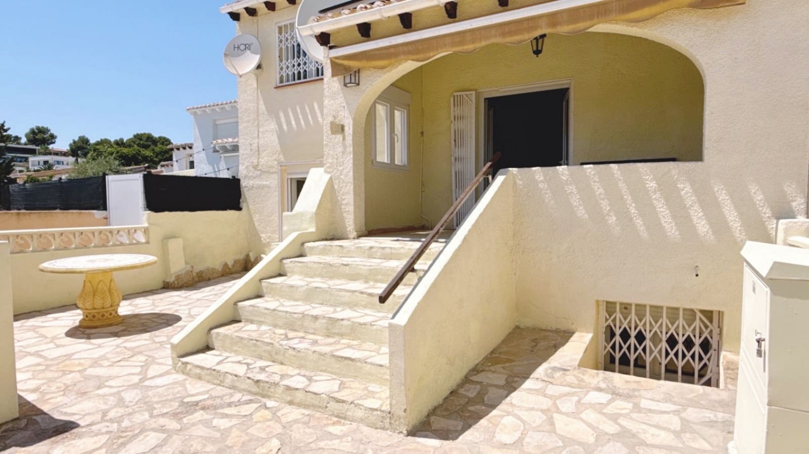 4 sypialnia Willa na sprzedaż w Moraira z garażem - 275 000 € (Ref: 9941176)