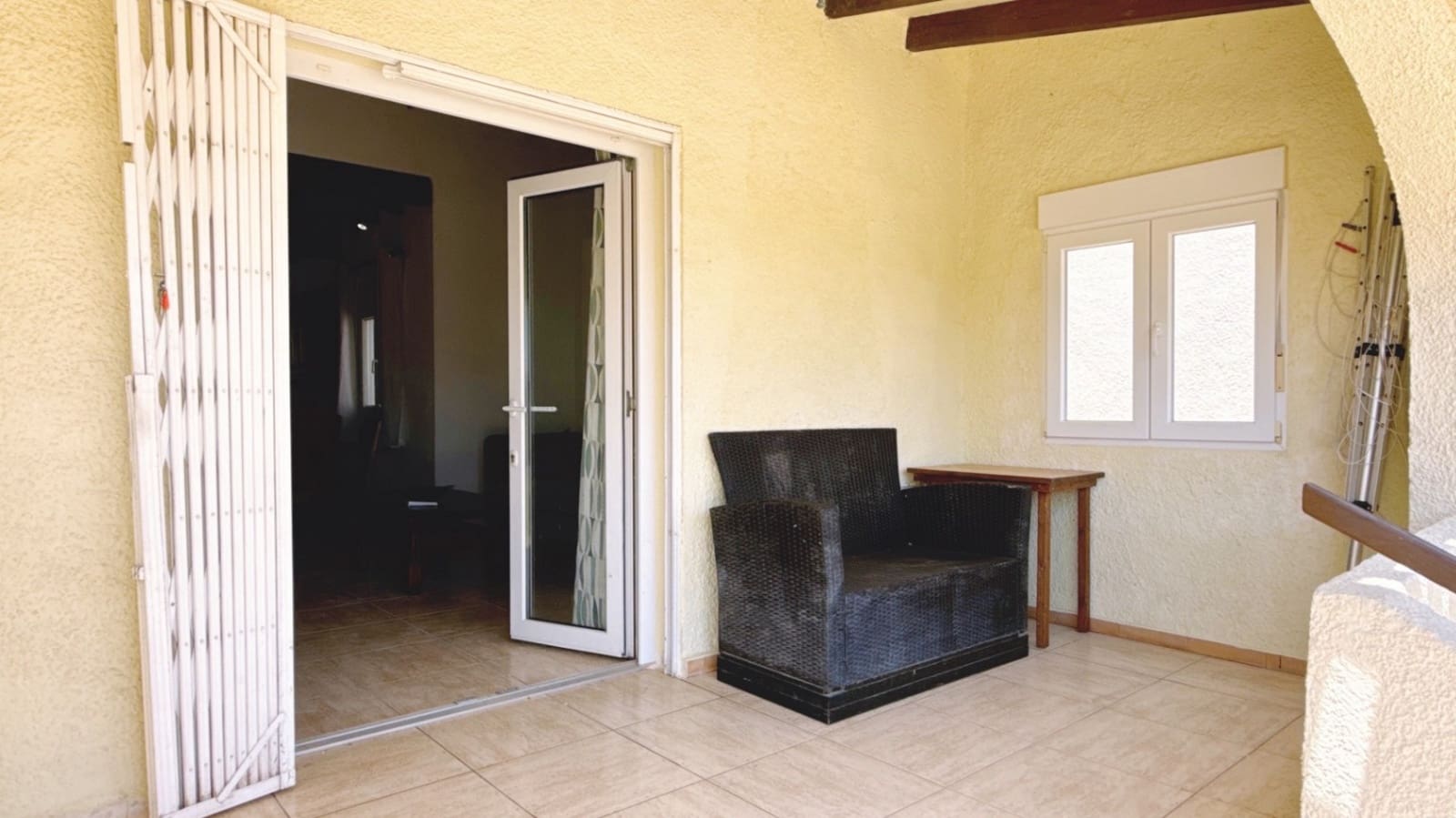 4 sypialnia Willa na sprzedaż w Moraira z garażem - 275 000 € (Ref: 9941176)