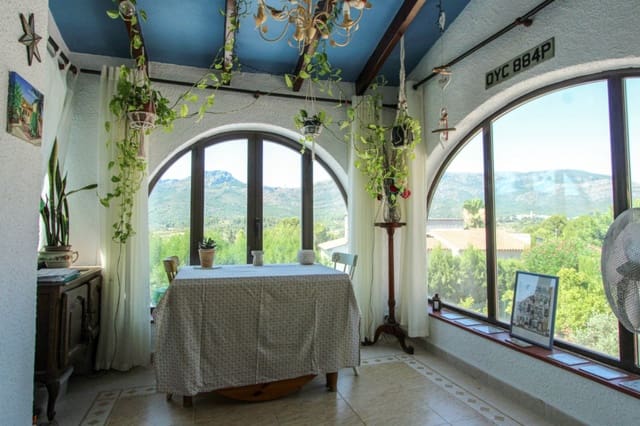 5 sypialnia Willa na sprzedaż w Alcalalí / Alcanalí z basenem garażem - 575 000 € (Ref: 9944658)