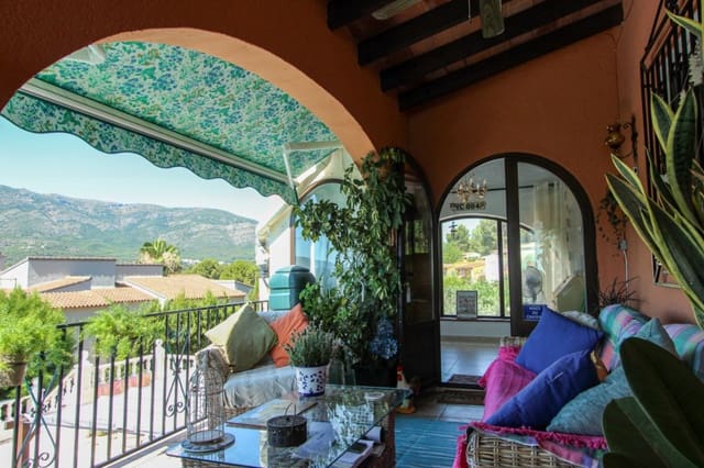 5 sypialnia Willa na sprzedaż w Alcalalí / Alcanalí z basenem garażem - 575 000 € (Ref: 9944658)