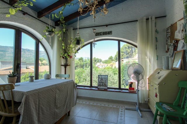 5 sypialnia Willa na sprzedaż w Alcalalí / Alcanalí z basenem garażem - 575 000 € (Ref: 9944658)