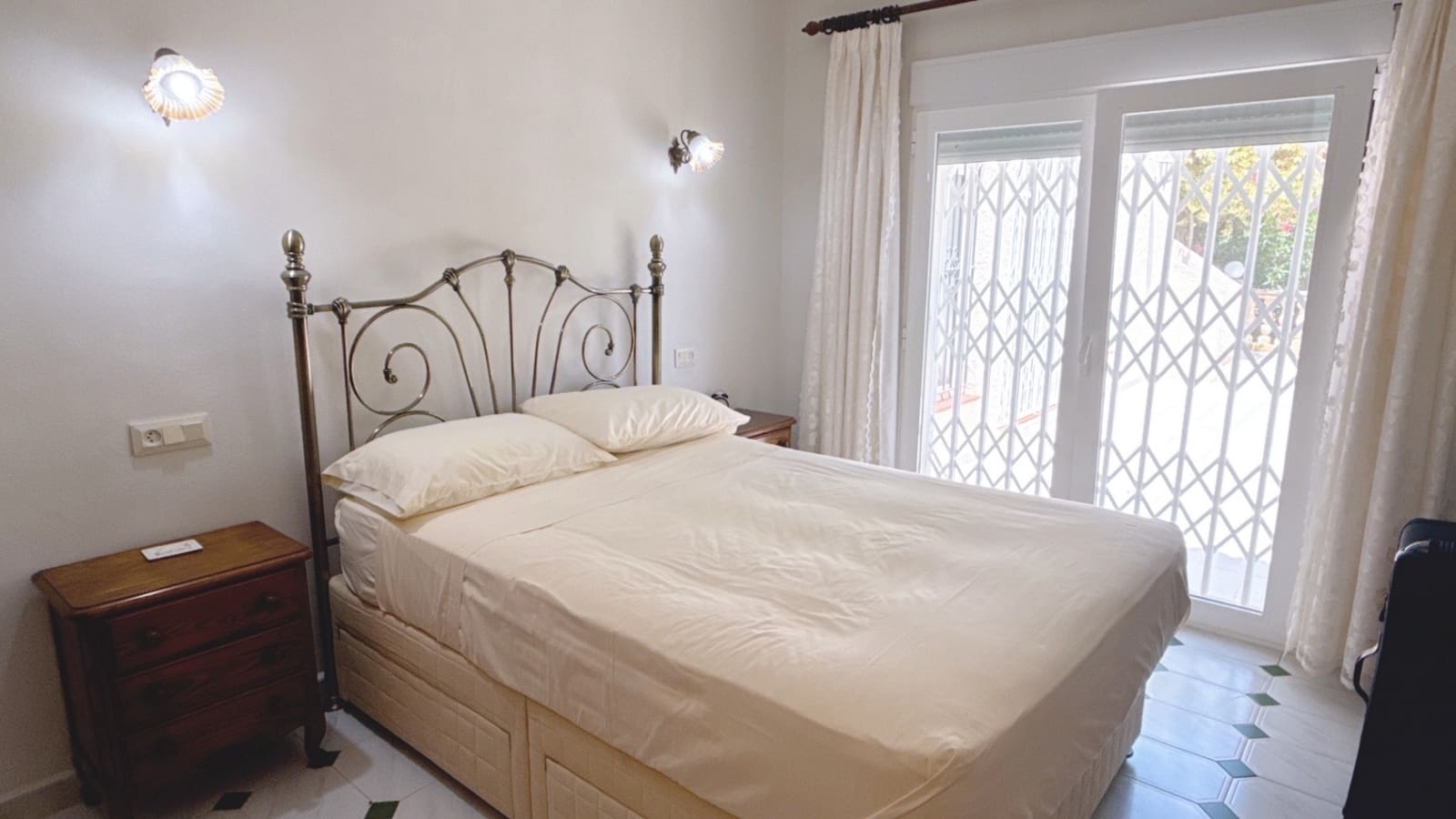 3 soveværelse Villa til salg i Moraira med swimmingpool garage - € 795.000 (Ref: 9954539)