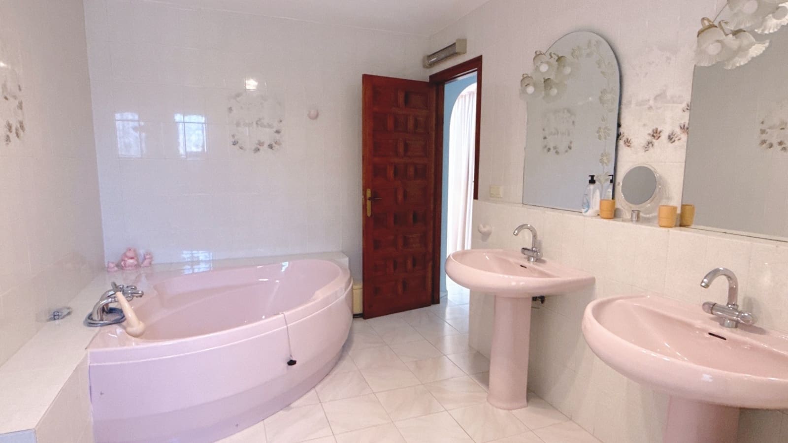 3 soveværelse Villa til salg i Moraira med swimmingpool garage - € 795.000 (Ref: 9954539)