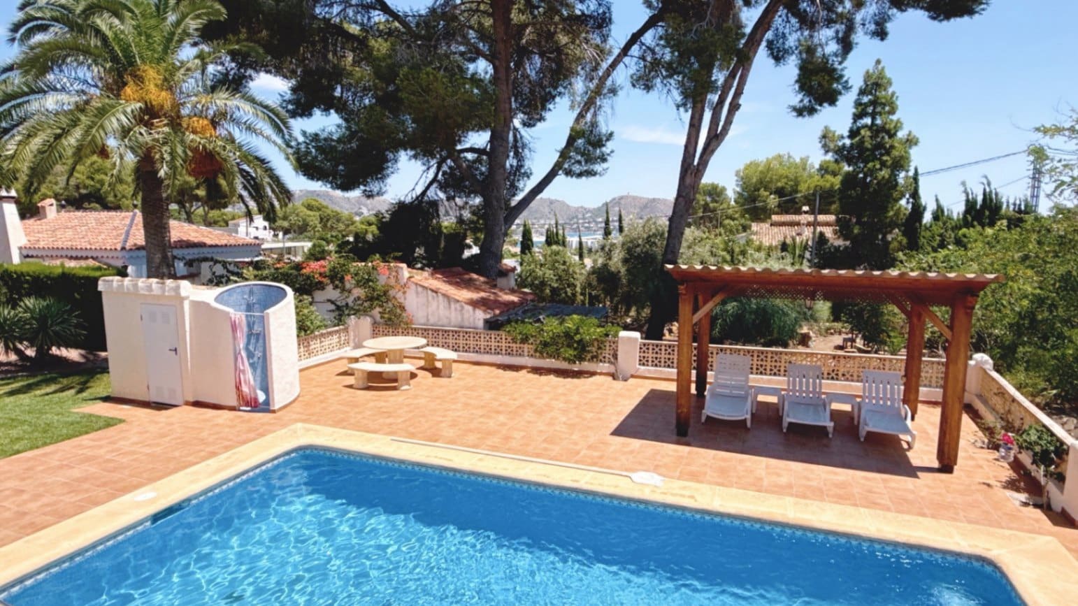 3 soveværelse Villa til salg i Moraira med swimmingpool garage - € 795.000 (Ref: 9954539)