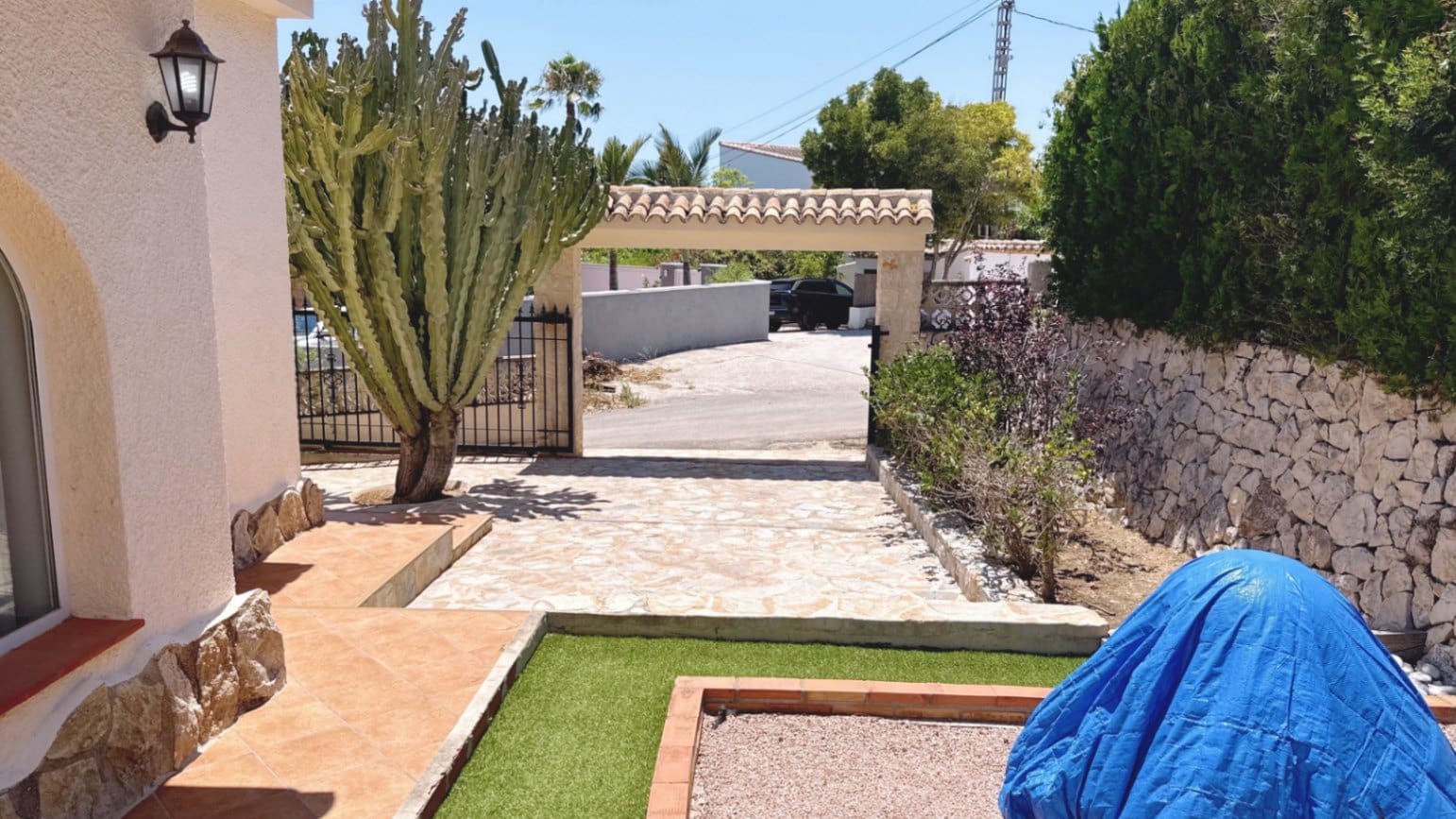 3 soveværelse Villa til salg i Moraira med swimmingpool garage - € 795.000 (Ref: 9954539)