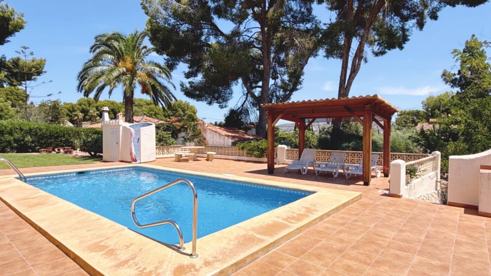 3 soveværelse Villa til salg i Moraira med swimmingpool garage - € 795.000 (Ref: 9954539)