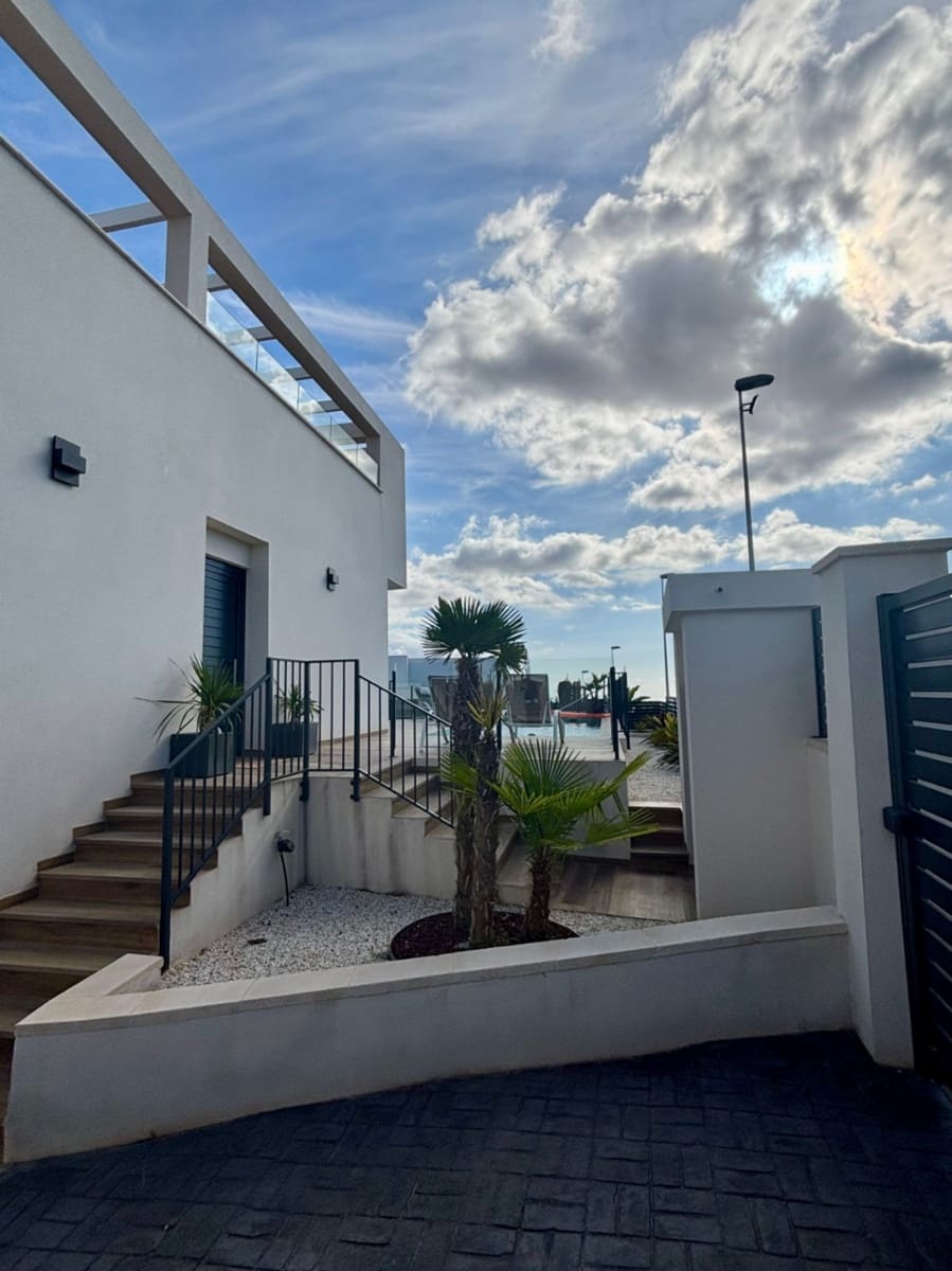 5 soverom Villa til salgs i Polop med svømmebasseng garasje - € 680 000 (Ref: 9964406)