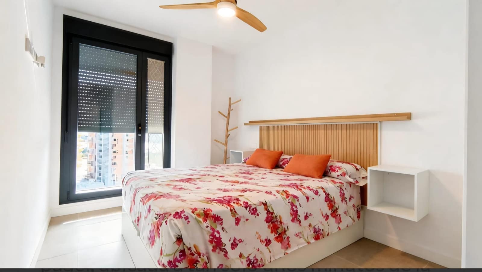 Apartamento de 3 habitaciones en Calpe / Calp en venta con piscina garaje - 540.000 € (Ref: 9969003)