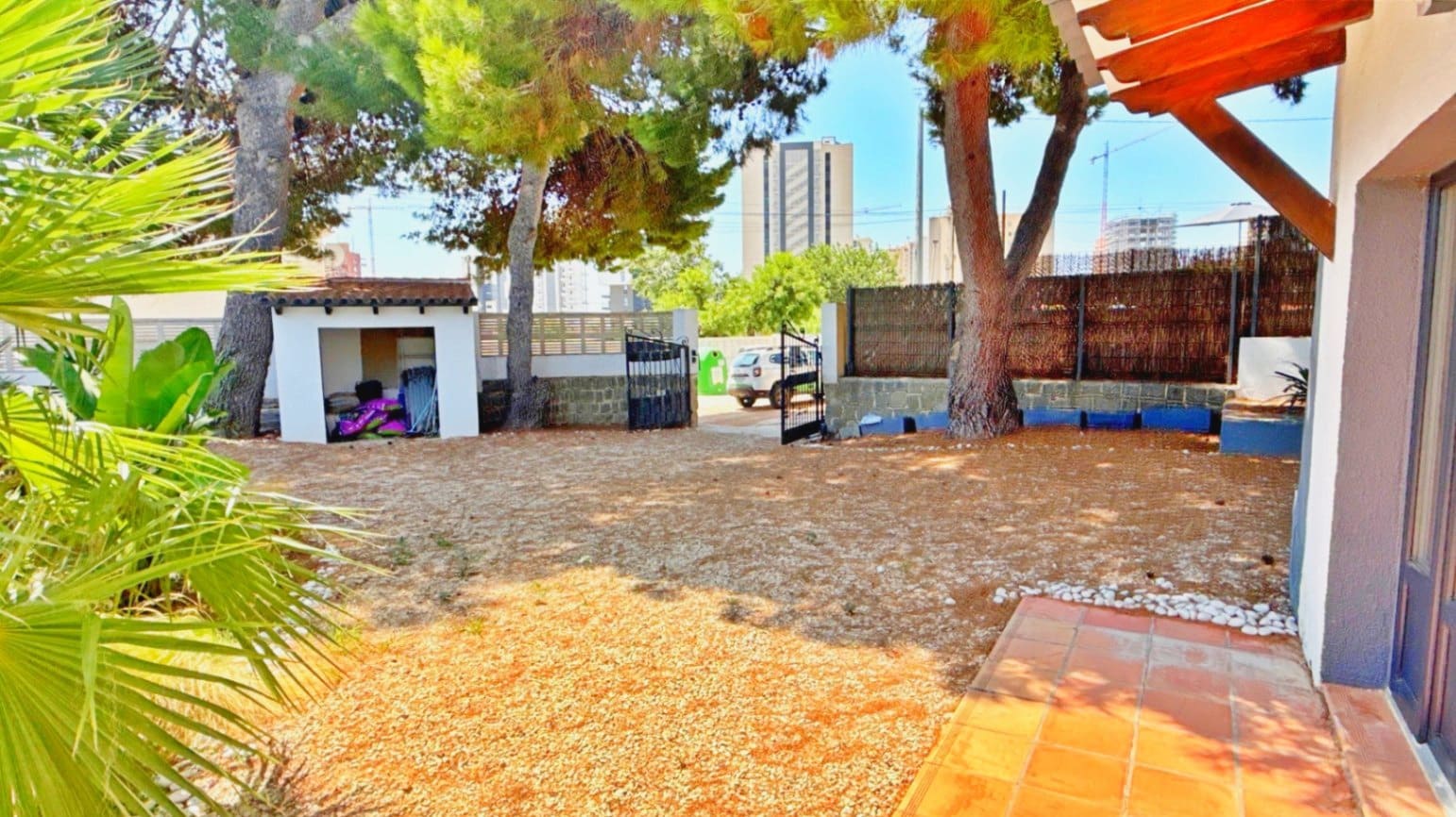5 Zimmer Villa zu verkaufen in Calpe / Calp mit Pool - 719.000 € (Ref: 9973965)