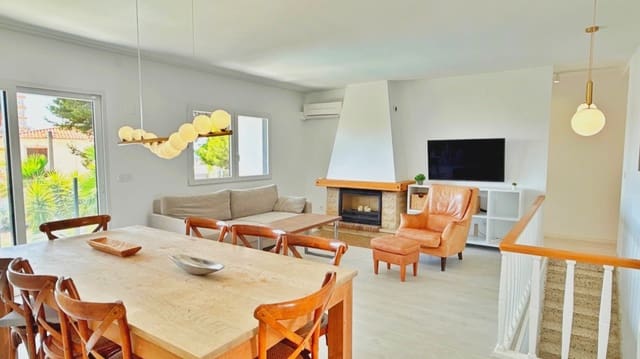 5 Zimmer Villa zu verkaufen in Calpe / Calp mit Pool - 719.000 € (Ref: 9973965)