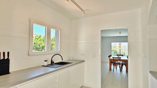 5 Zimmer Villa zu verkaufen in Calpe / Calp mit Pool - 719.000 € (Ref: 9973965)