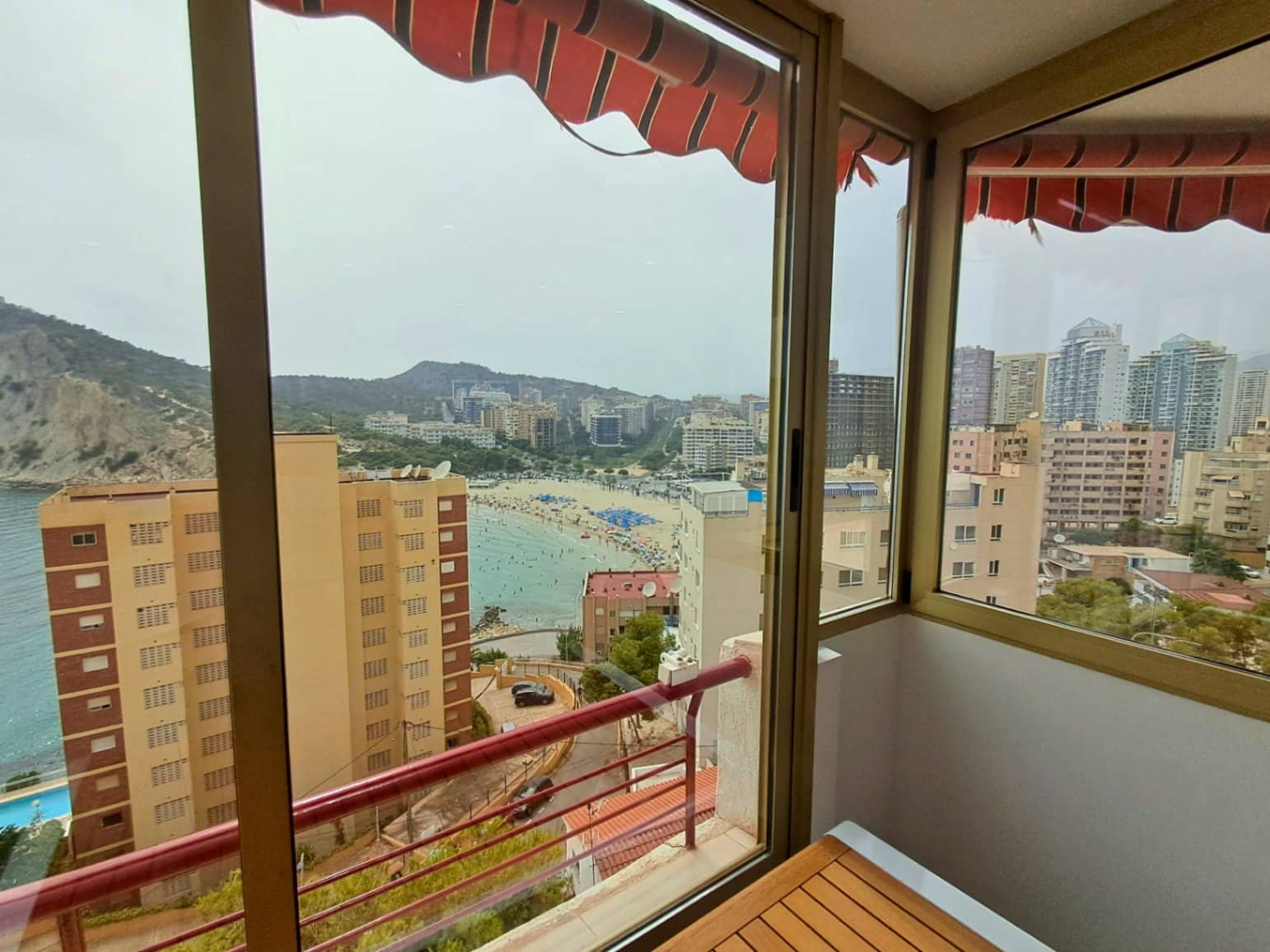 2 makuuhuone Huoneisto myytävänä paikassa Benidorm mukana 
autotalli - 328 000 € (Ref: 9977692)