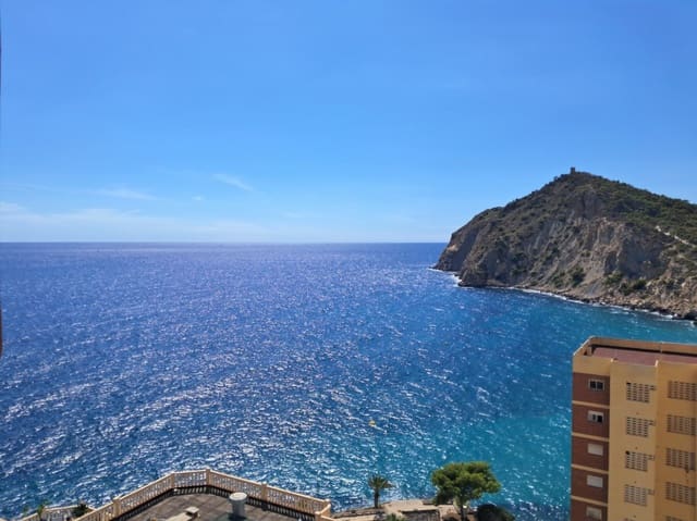 Apartamento de 2 habitaciones en Benidorm en venta con garaje - 328.000 € (Ref: 9977692)