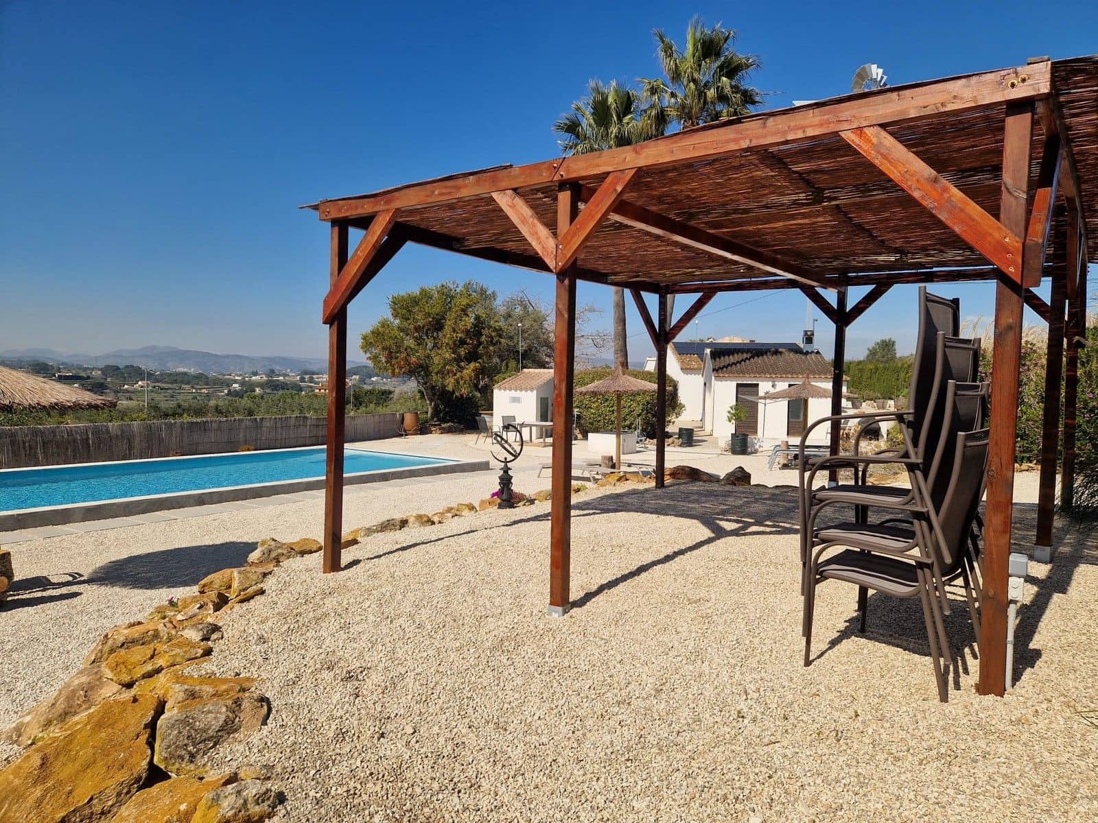4 bedroom Villa for sale in Teulada with pool garage - € 1,290,000 (Ref: 9977693)