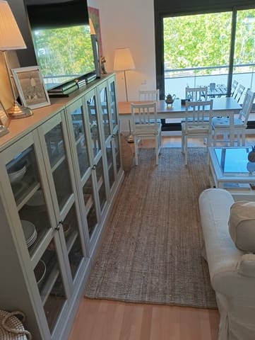 Apartamento de 3 habitaciones en Castell d'Aro, Castell-Platja d'Aro en venta con piscina - 374.900 € (Ref: 10093724)