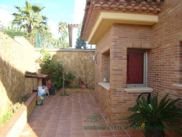Chalet de 7 habitaciones en Platja d'Aro en venta con piscina garaje - 1.600.000 € (Ref: 10095482)