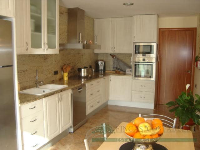 Chalet de 7 habitaciones en Platja d'Aro en venta con piscina garaje - 1.600.000 € (Ref: 10095482)