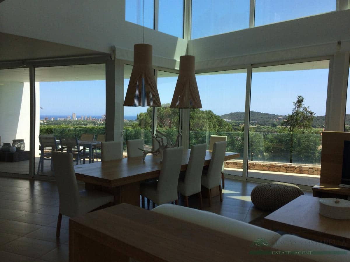 4 Zimmer Villa zu verkaufen in Castell d'Aro mit Pool Garage - 1.850.000 € (Ref: 10095483)