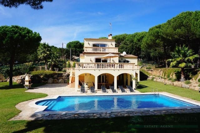 5 sovrum Villa till salu i Santa Cristina d'Aro med pool garage - 950 000 € (Ref: 10095484)