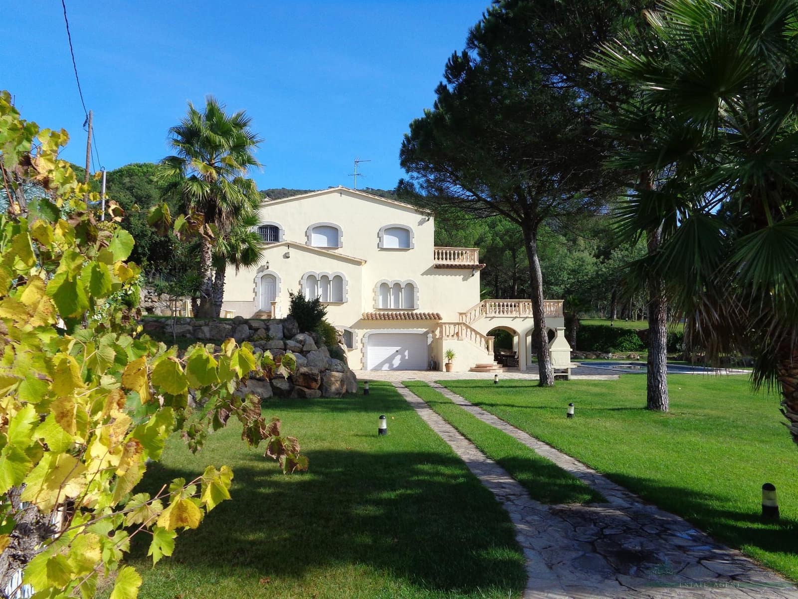 5 soverom Villa til salgs i Santa Cristina d'Aro med svømmebasseng garasje - € 950 000 (Ref: 10095484)