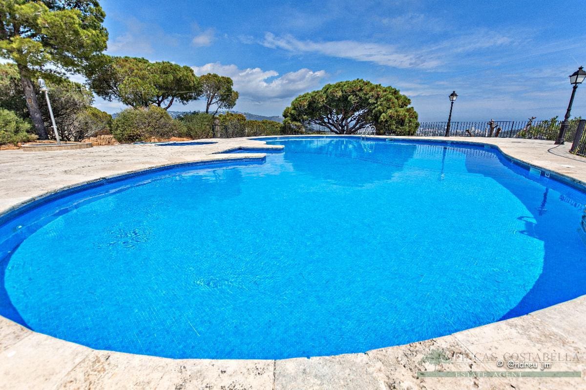2 soverom Leilighet til salgs i Sant Feliu de Guixols med svømmebasseng - € 270 000 (Ref: 10095489)