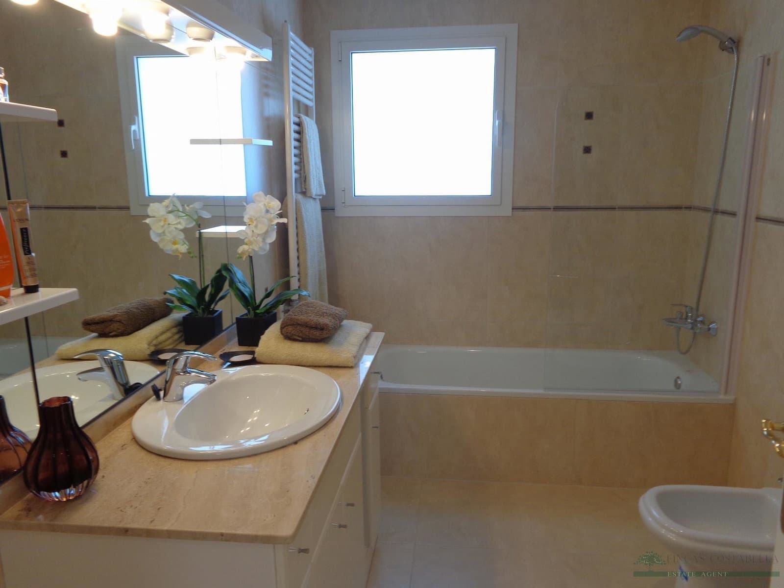 3 chambre Villa/Maison à vendre à Platja d'Aro avec piscine garage - 978 000 € (Ref: 10095493)