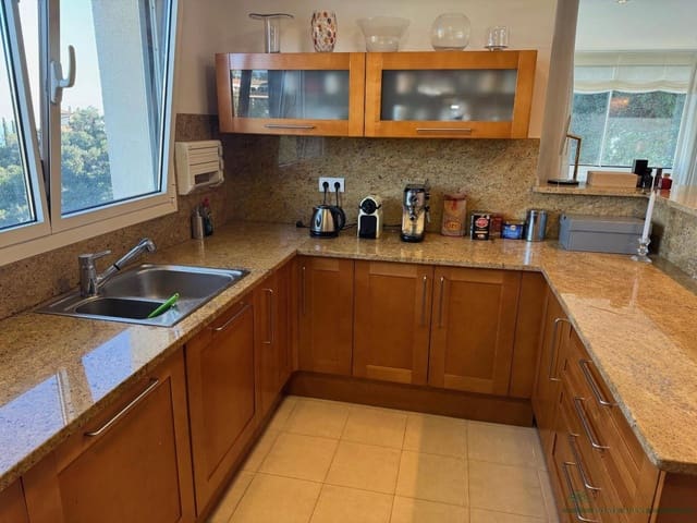 3 chambre Villa/Maison à vendre à Platja d'Aro, Castell-Platja d'Aro avec piscine garage - 978 000 € (Ref: 10095493)