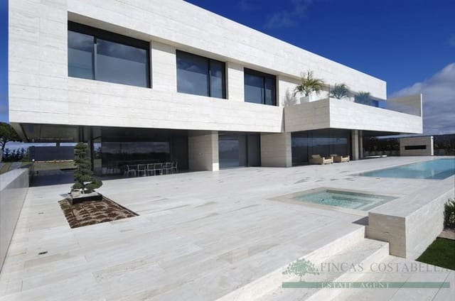 3 Zimmer Villa zu verkaufen in Platja d'Aro, Castell-Platja d'Aro mit Pool - 450.000 € (Ref: 10095494)