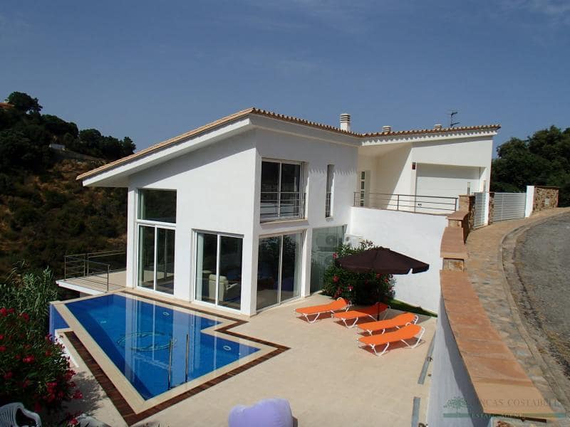 5 soveværelse Villa til salg i Platja d'Aro med swimmingpool garage - € 969.000 (Ref: 10095498)