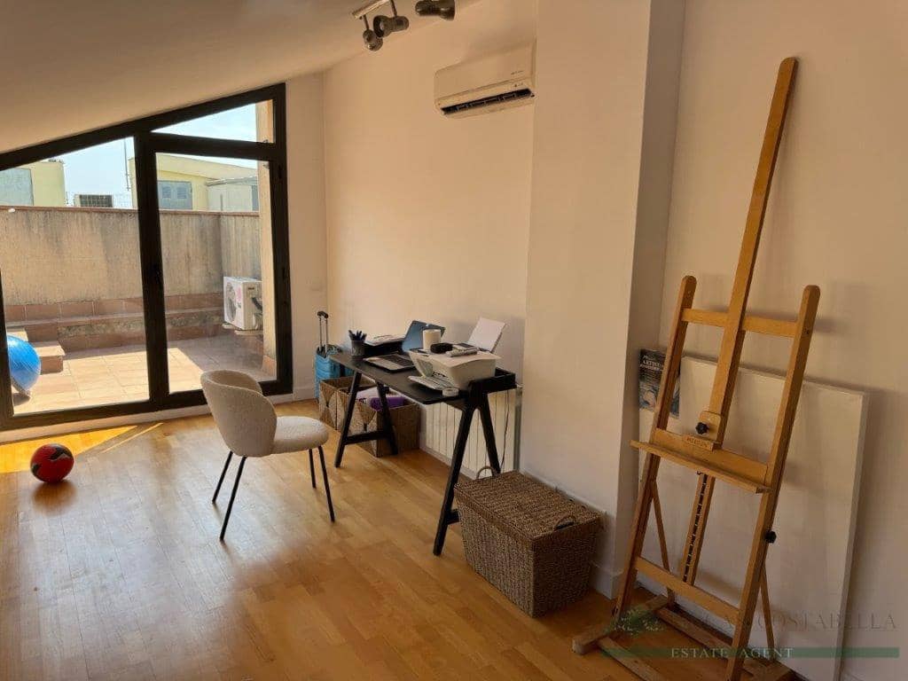 3 soveværelse Penthouse til salg i Castell d'Aro med swimmingpool garage - € 374.900 (Ref: 10095500)