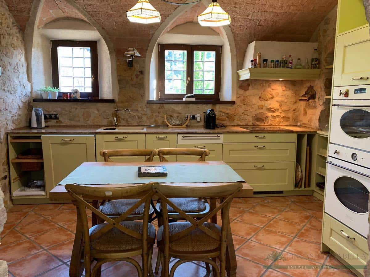 5 quarto Casa em Banda para venda em Santa Cristina d'Aro com piscina garagem - 2 250 000 € (Ref: 10095502)