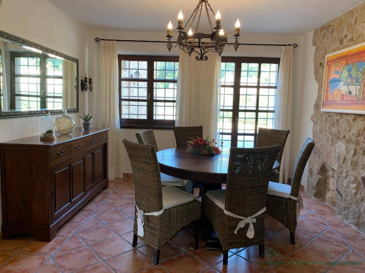 5 quarto Casa em Banda para venda em Santa Cristina d'Aro com piscina garagem - 2 250 000 € (Ref: 10095502)