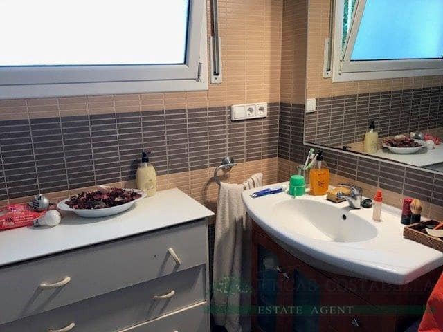 Chalet de 4 habitaciones en Platja d'Aro en venta con garaje - 1.000.000 € (Ref: 10095503)