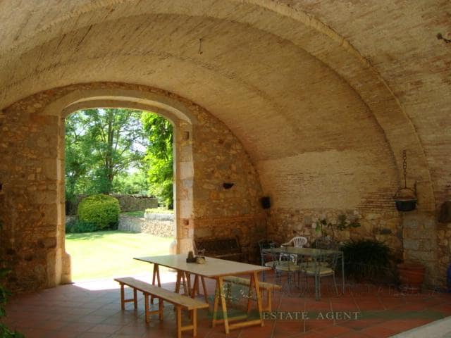16 Zimmer Villa zu verkaufen in Llagostera mit Pool - 3.500.000 € (Ref: 10095508)