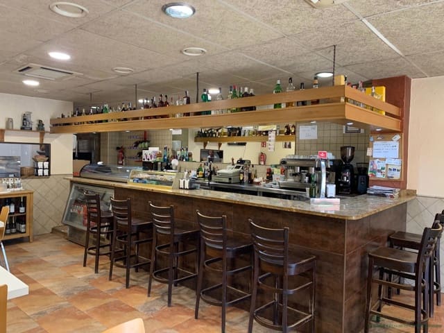 1 bedroom Commercial for sale in Caldes de Malavella - € 179,000 (Ref: 10095509)