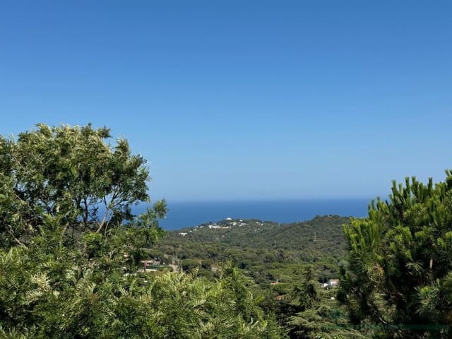 6 slaapkamer Villa te koop in Platja d'Aro, Castell-Platja d'Aro met zwembad garage - € 899.000 (Ref: 10095510)