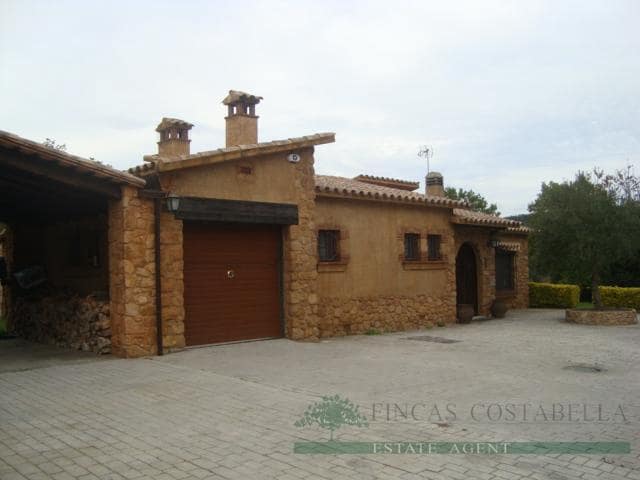4 slaapkamer Huis te koop in Santa Cristina d'Aro met zwembad garage - € 1.350.000 (Ref: 10095512)