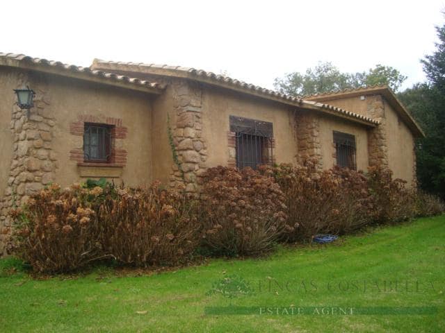 4 slaapkamer Huis te koop in Santa Cristina d'Aro met zwembad garage - € 1.350.000 (Ref: 10095512)