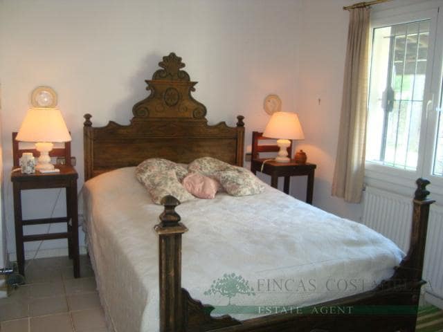4 chambre Villa/Maison à vendre à Santa Cristina d'Aro avec piscine garage - 499 000 € (Ref: 10095516)