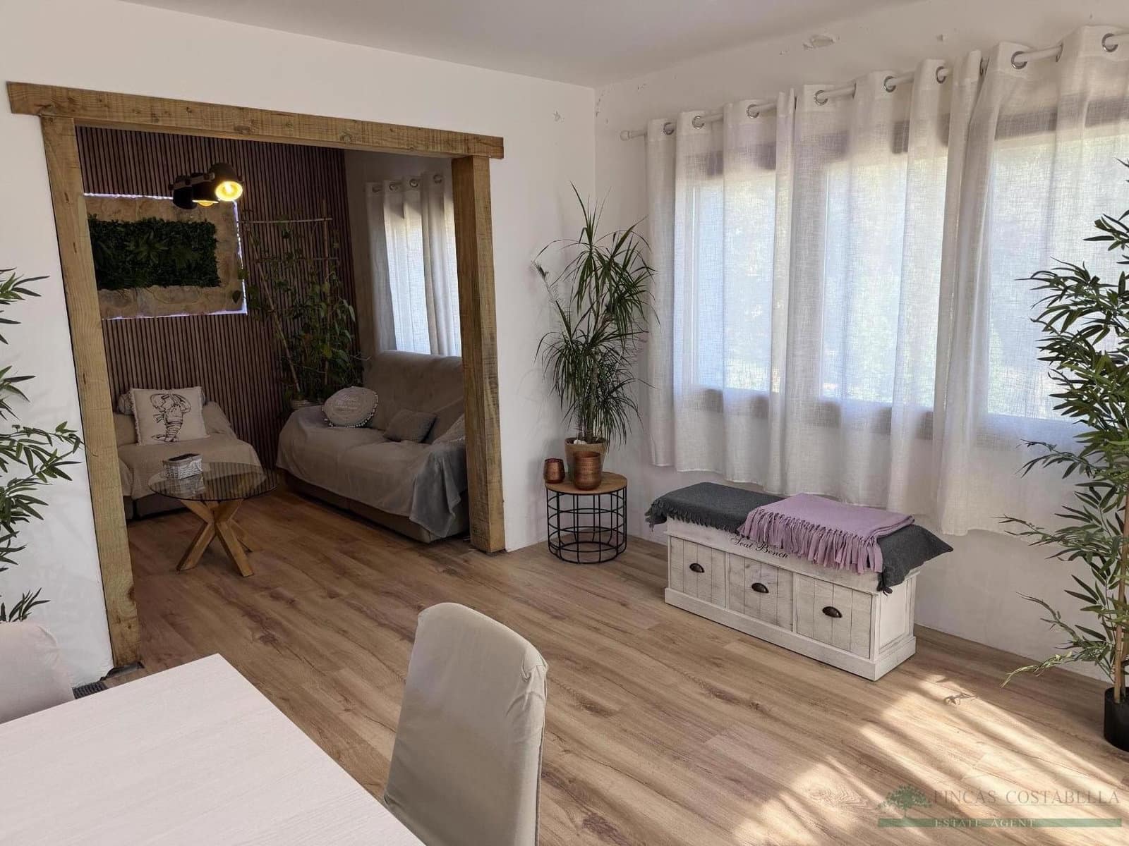 4 bedroom Villa for sale in Can Carbonell with pool garage - € 329,000 (Ref: 10162290)