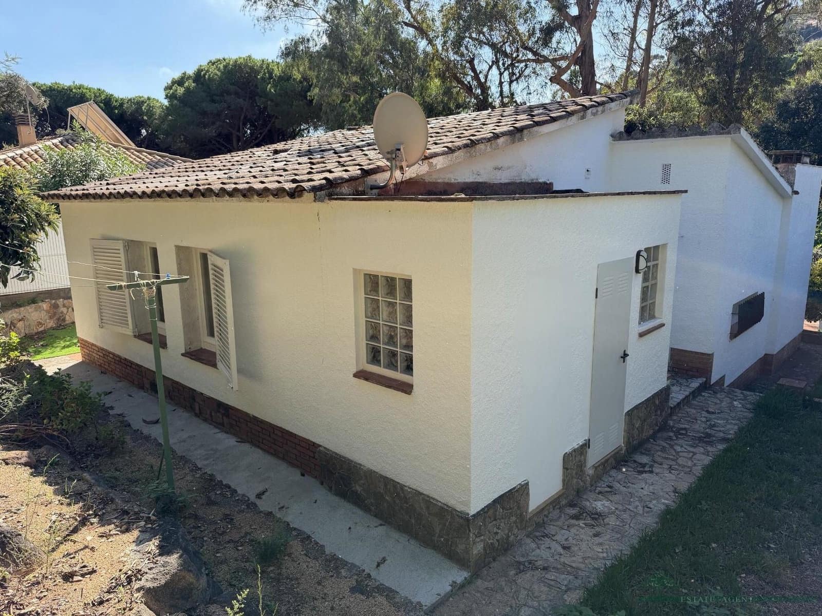 4 soverom Villa til salgs i Santa Cristina d'Aro med garasje - € 330 000 (Ref: 10174715)