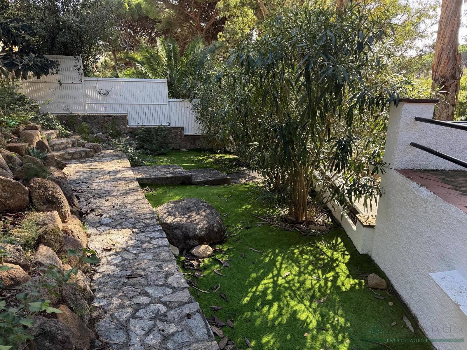 4 soverom Villa til salgs i Santa Cristina d'Aro med garasje - € 330 000 (Ref: 10174715)