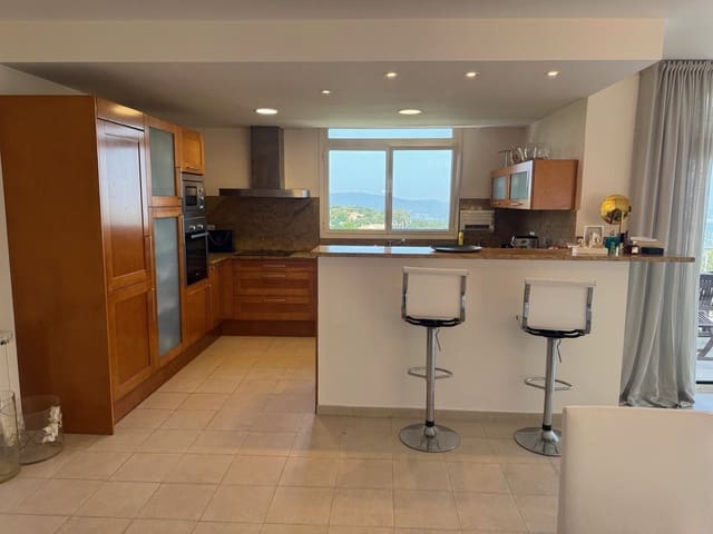 3 slaapkamer Villa te koop in Platja d'Aro, Castell-Platja d'Aro met zwembad - € 978.000 (Ref: 4725528)